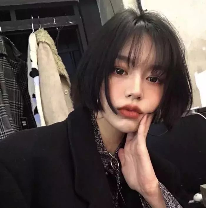 阿尔玛与狼